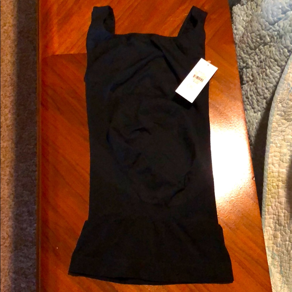 Blanqi maternity support tank NWT